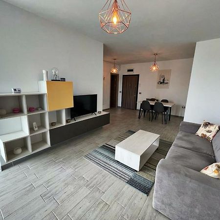 Dragomir Apartments Alezzi 1 Navodari Luaran gambar